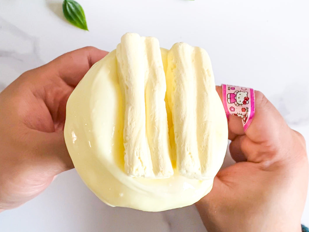 WHITE HAZELNUT HEIM COOKIE