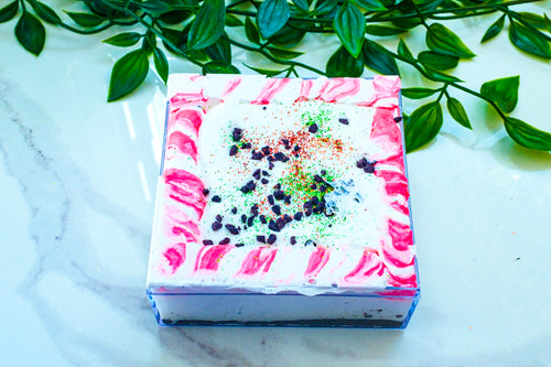 Peppermint Bark Bar ★